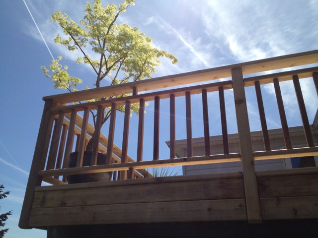 Cedar deck & rails